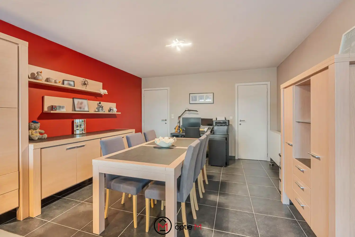 Instapklaar, rustig gelegen appartement te koop in Hasselt foto 3