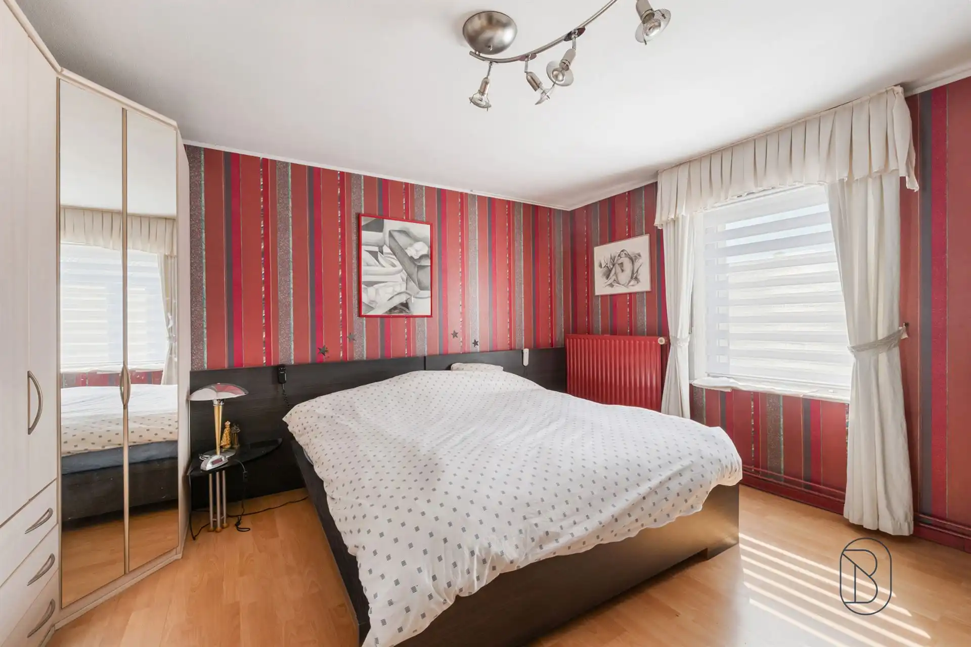 Karakteristieke woning met wellnessruimte en zwembad foto 11