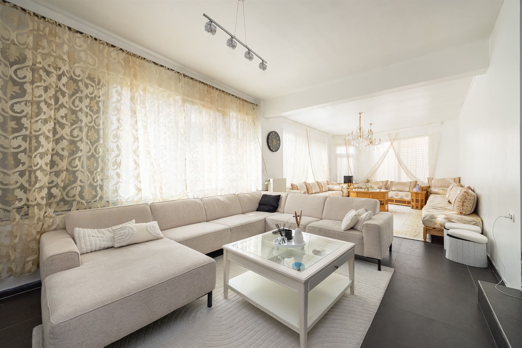 Ruime gezinswoning met zes slaapkamers te Mechelen foto 6