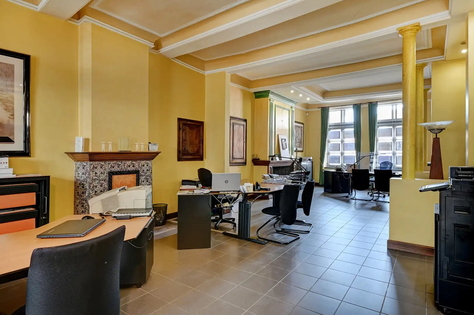 Prestigieus handelspand in centrum Borgloon foto 15