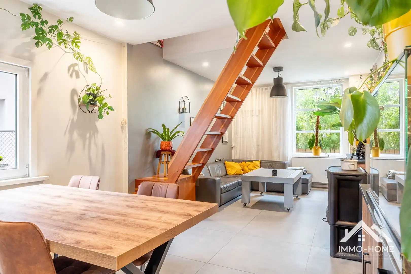 Instapklare woning met schitterende tuin! foto 8