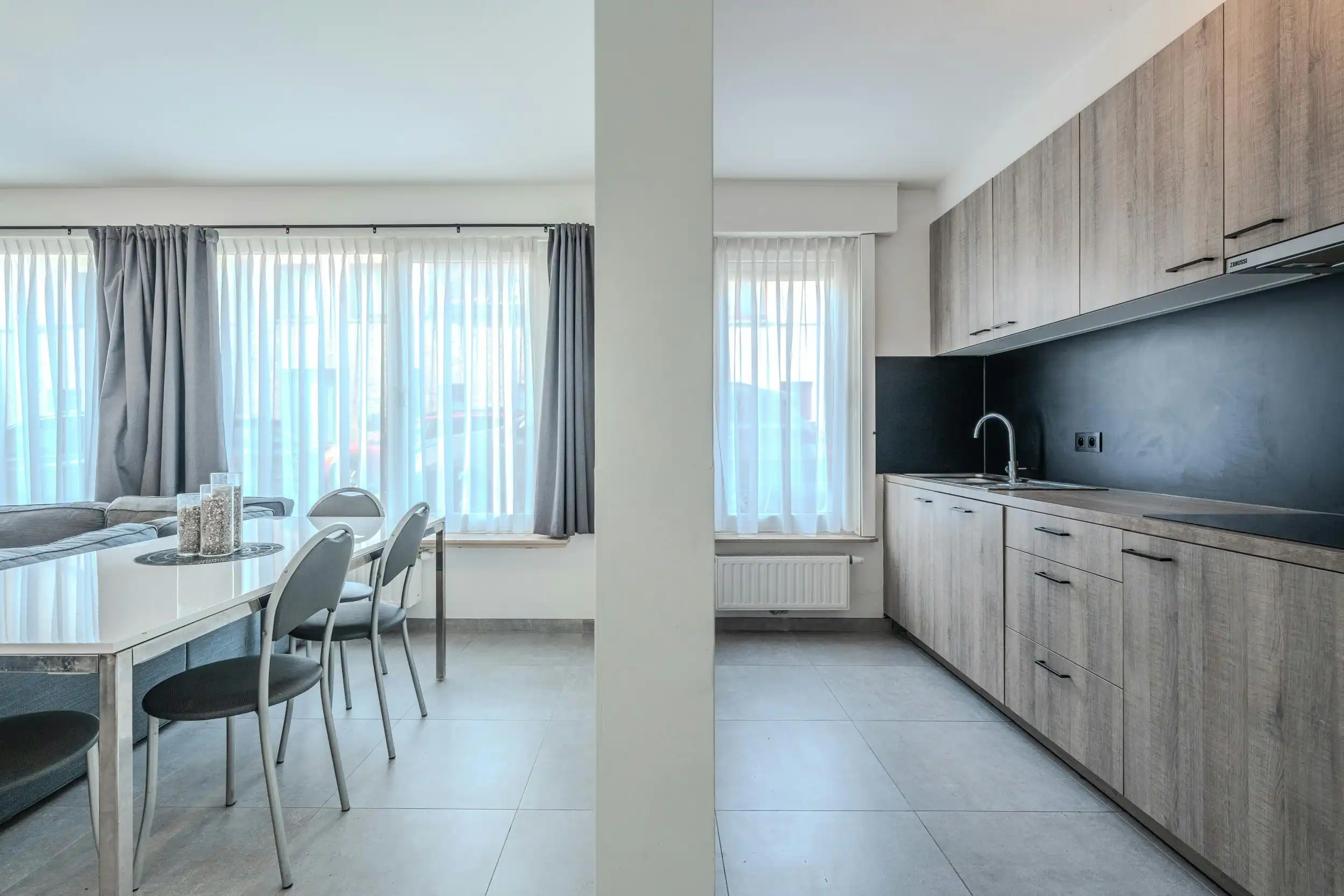 Gelijkvloers 2-slaapkamer appartement te Oostende (Stene) foto 5