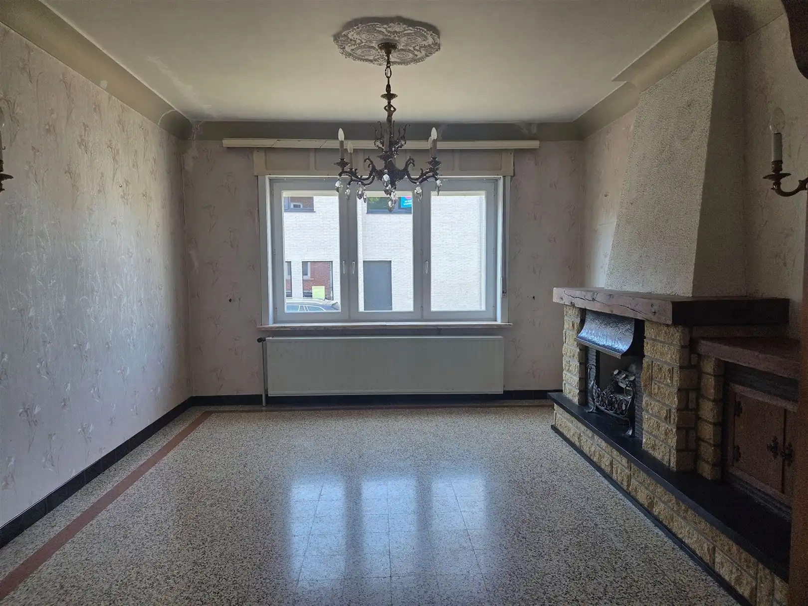 Ruime vrijstaande woning met garage. foto 6