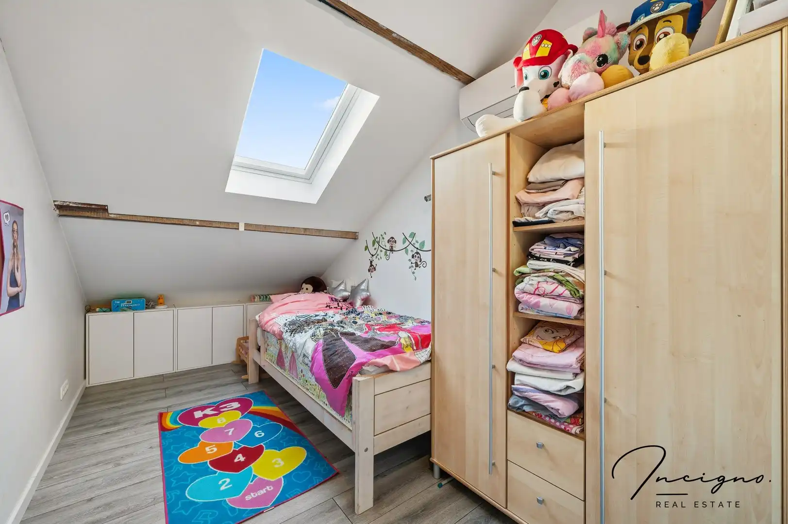 Ruime gezinswoning met ruime tuin en aparte garage foto 14