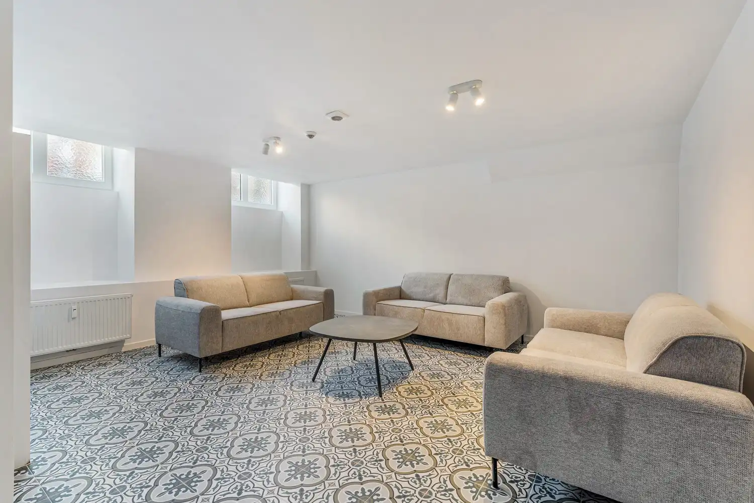 10 gemeubelde SWO studentenkamers in het volledig gerenoveerde Montfortanenklooster te Leuven! foto 7