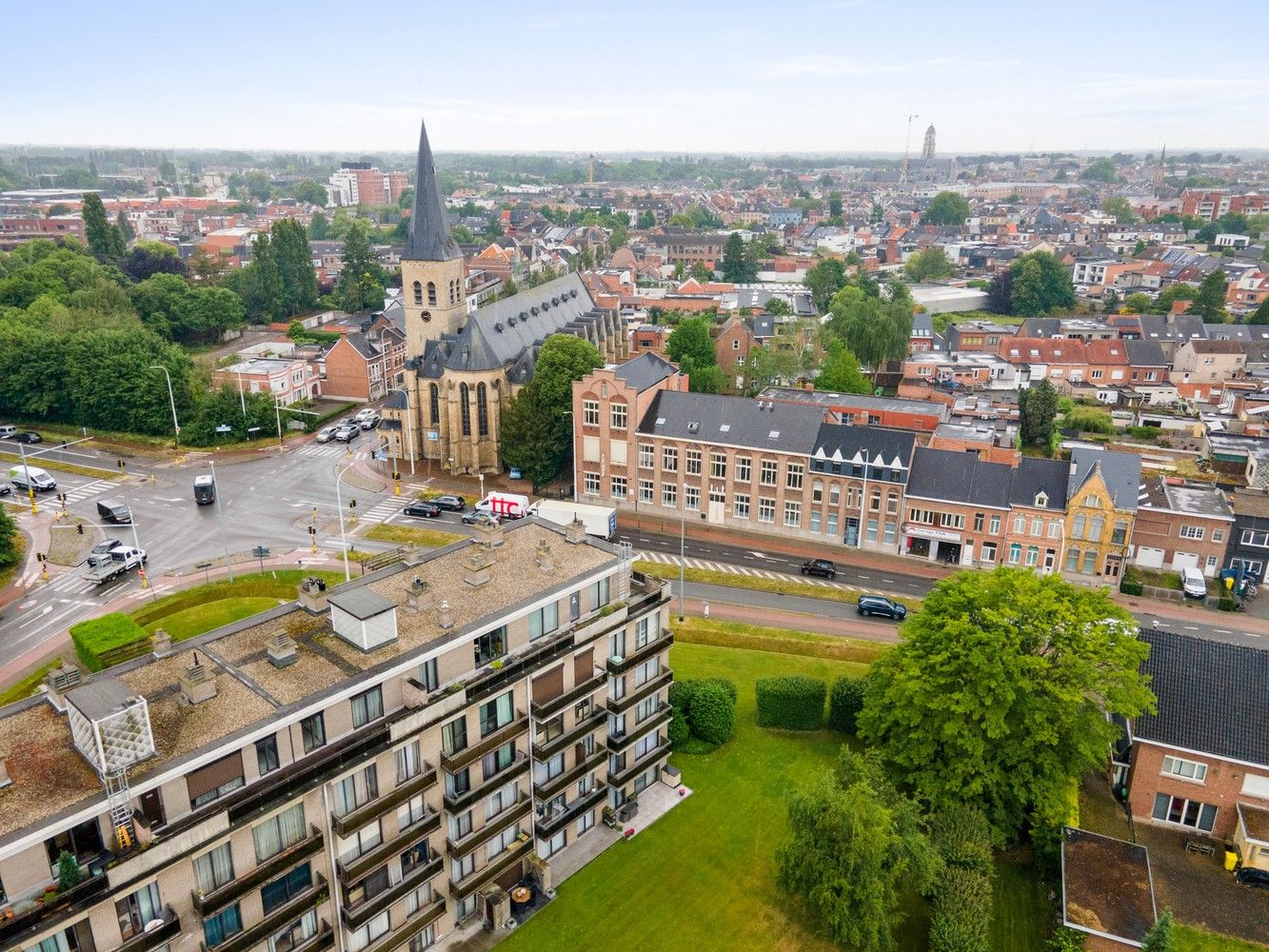 Prachtig verzorgd penthouse met 3 slaapkamers en 360° terras te Lier foto 26