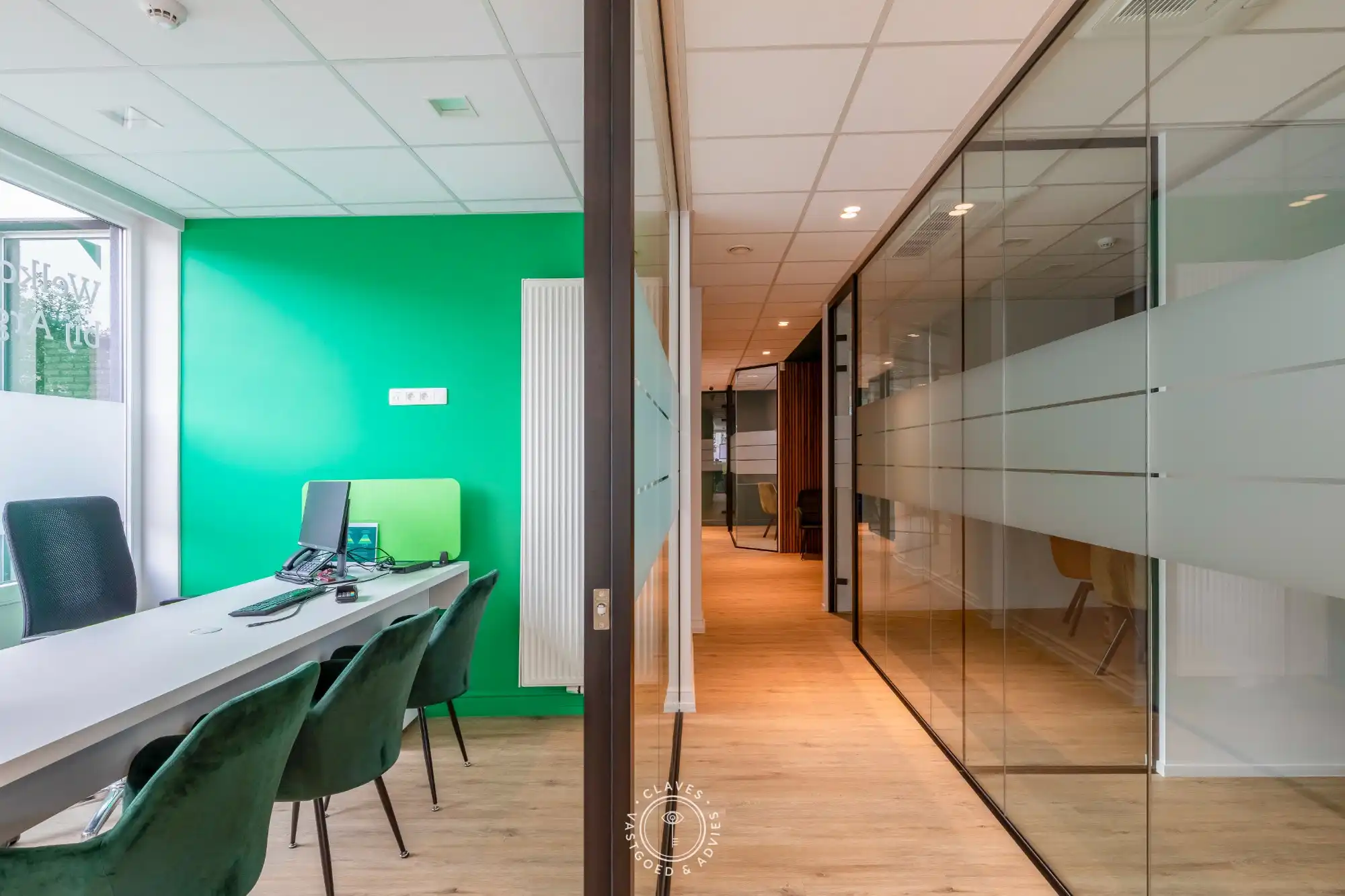 Interessante investeringseigendom in centrum Beveren met handelspand en 3 appartementen foto 8