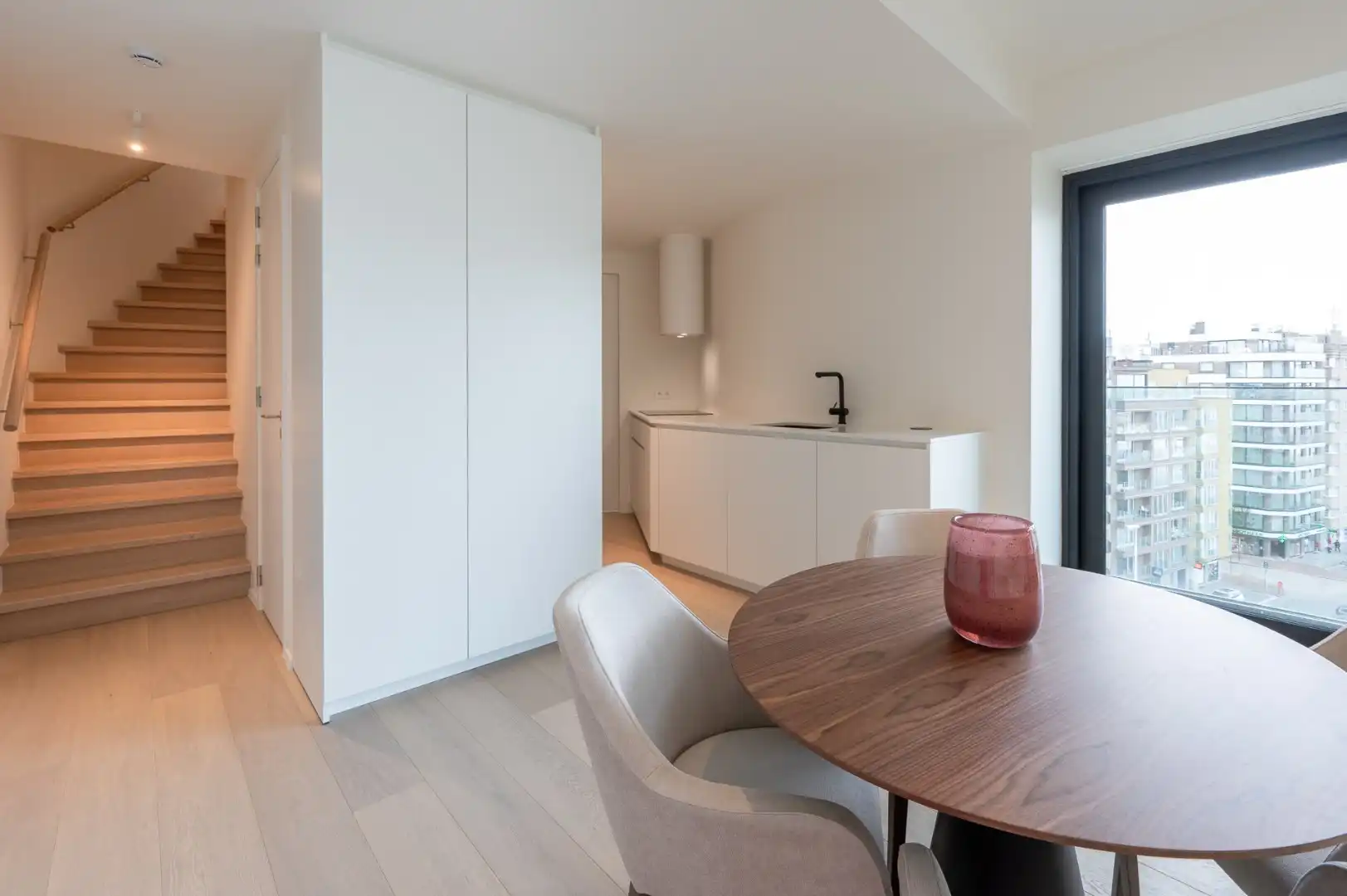 Heldentoren - Duplex genietend van een panoramisch zicht op de kust foto 4