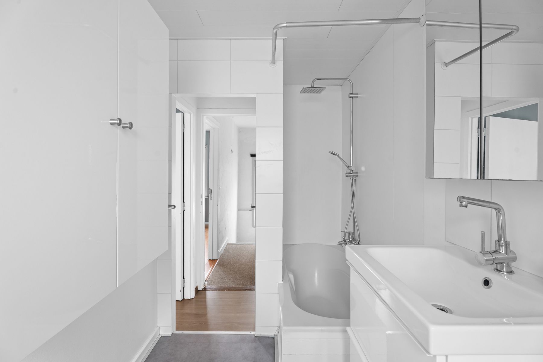 AUTHENTIEKE  2 SLPK INTERBELLUMWONING MET ZONGERICHT TERRAS foto 17