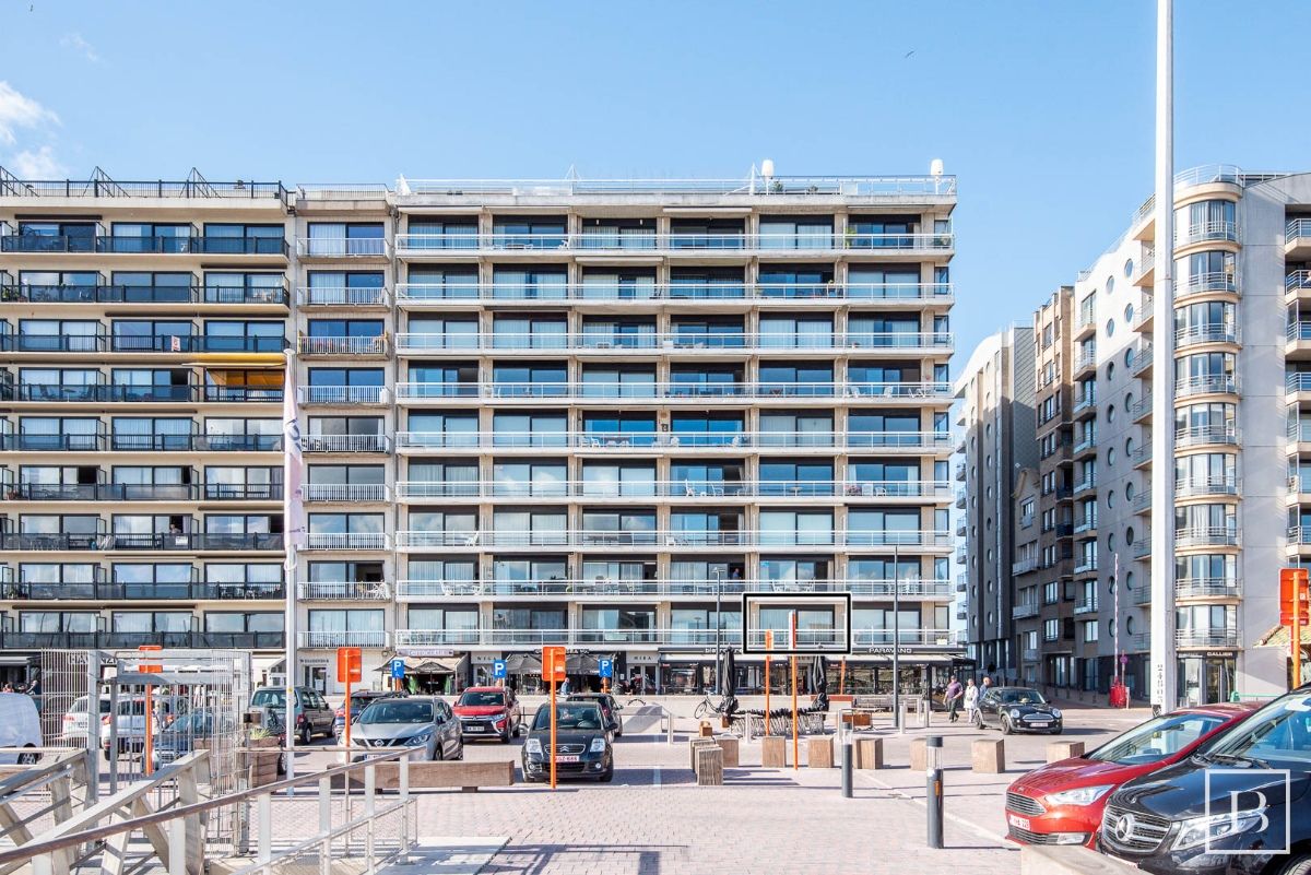 Exclusief Appartement met Zuidgericht Terras en Betoverend Havenzicht foto {{pictureIndex}}