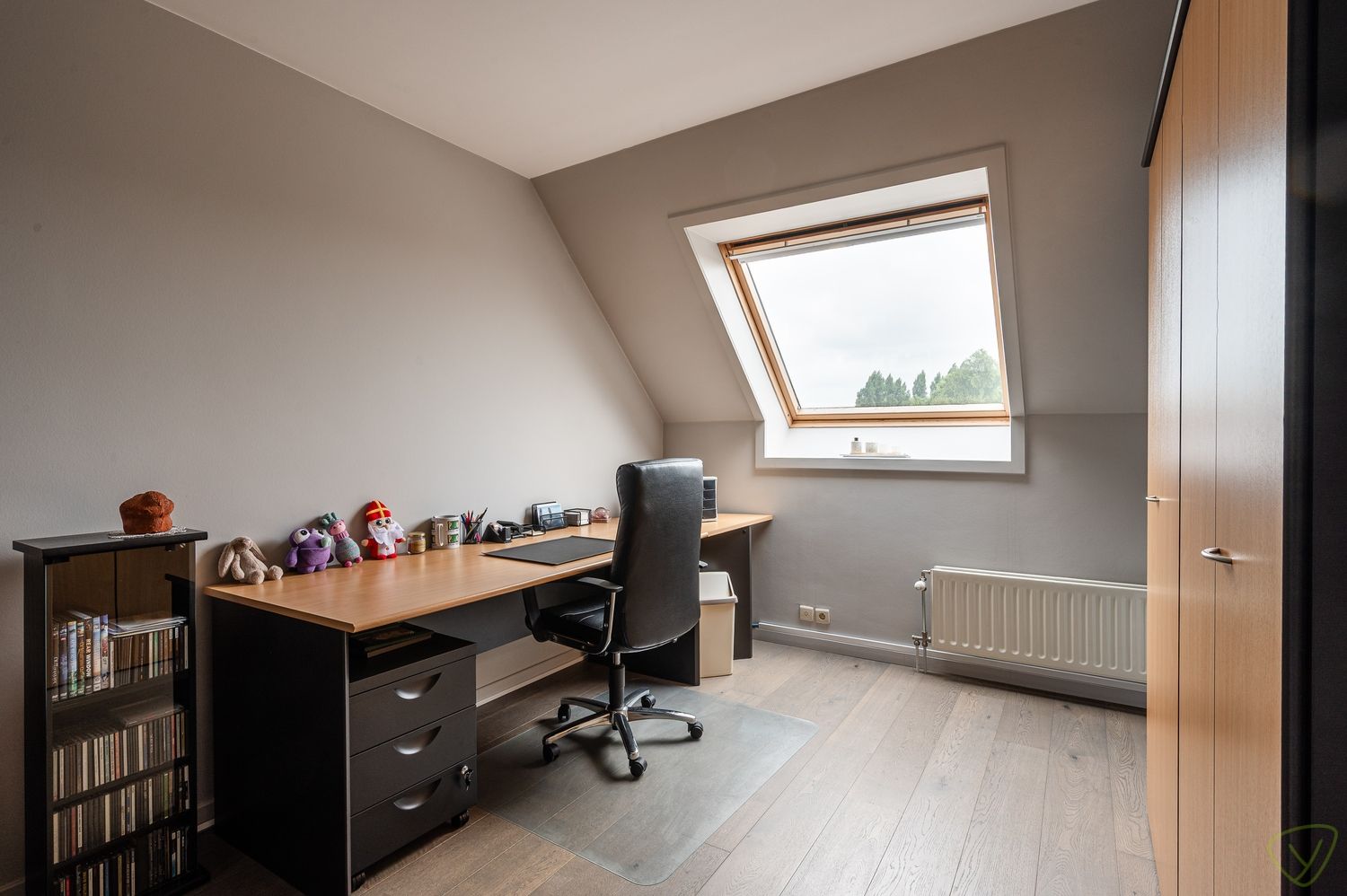 Instapklaar duplex-appartement met terras en garage in Adegem foto 15