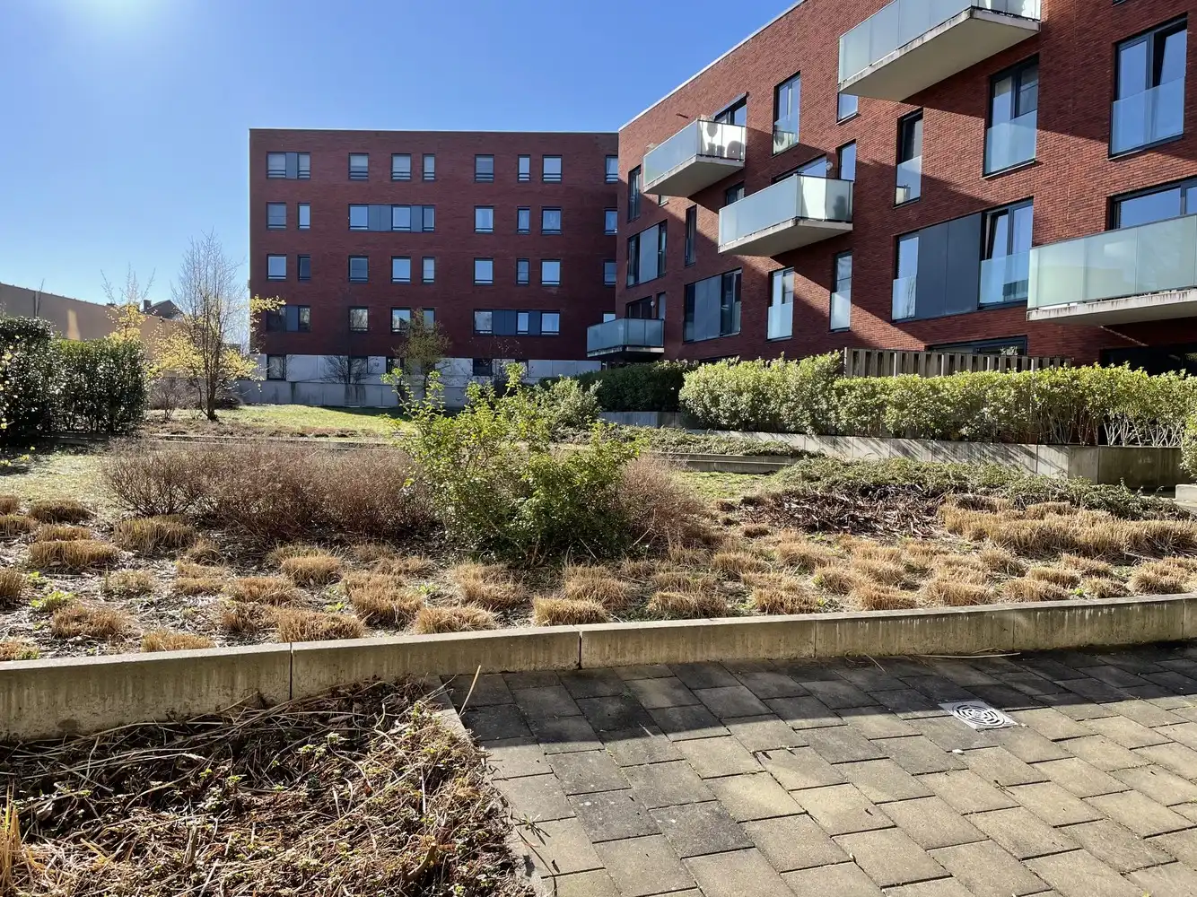 Welgelegen appartement met twee slaapkamers en autostaanplaats foto 13