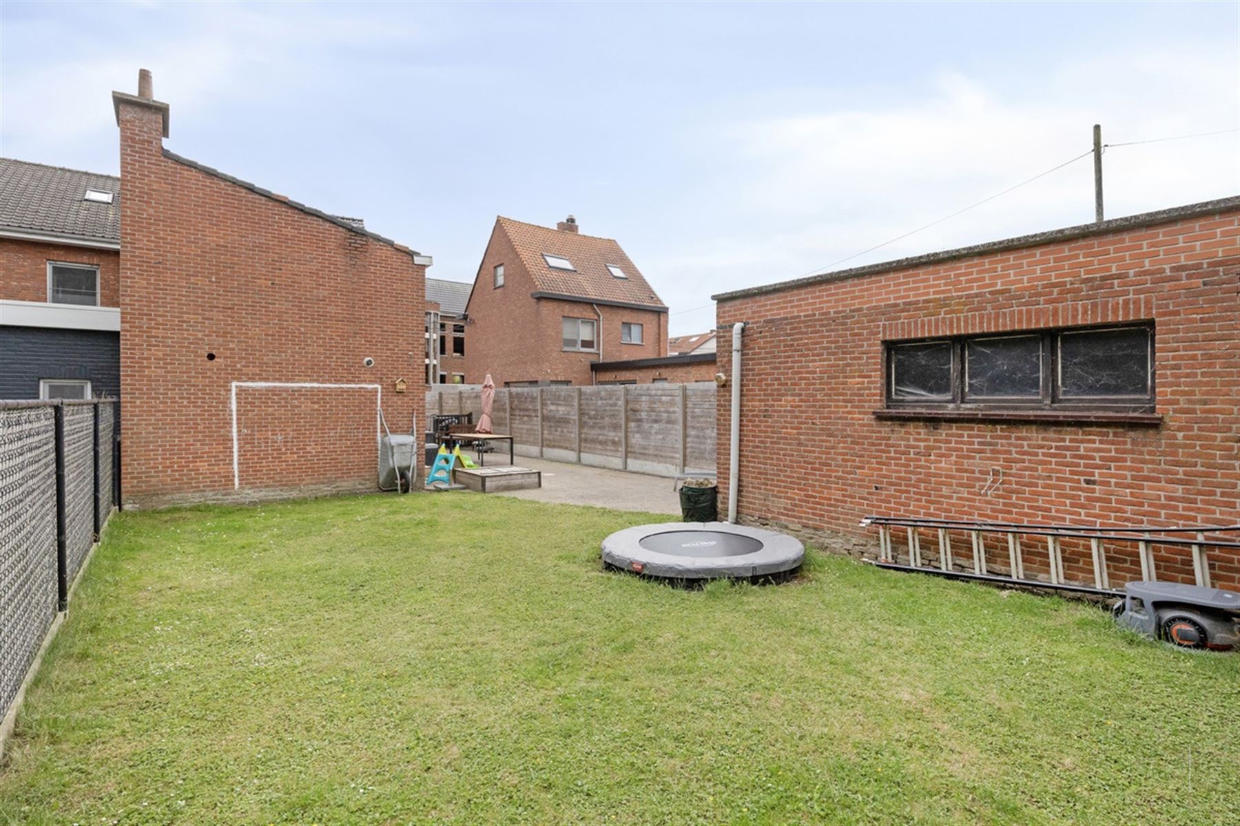 Recent gerenoveerde HOB met 3 slaapkamers en garage foto 12