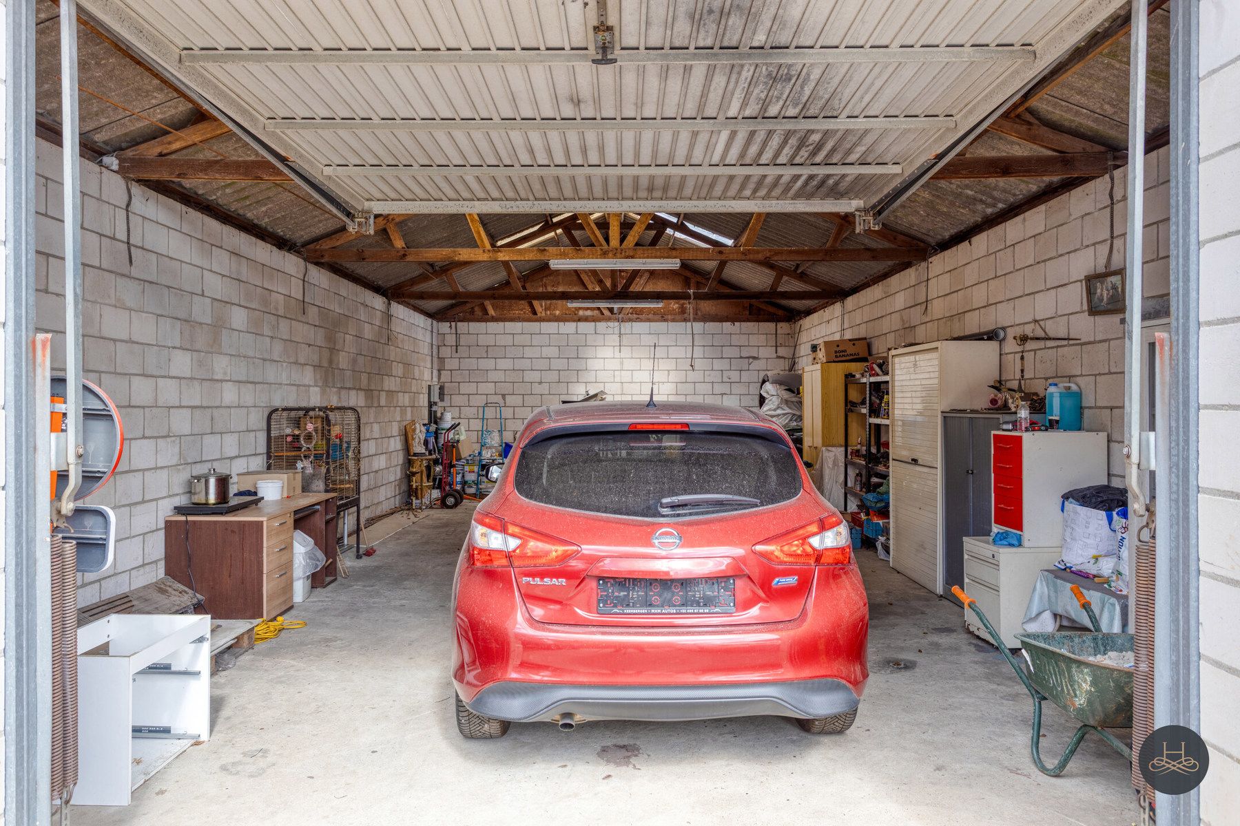 Riante woning met 6 slaapkamers en veel parkeergelegenheid foto 45