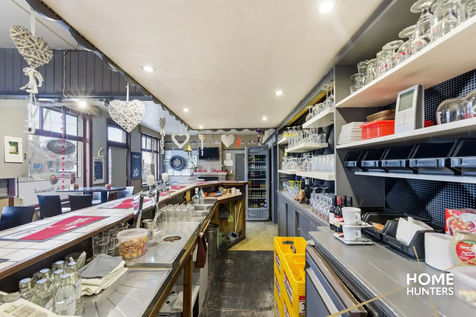 Te renoveren horecazaak met woonst op ruim perceel in Vlamertinge – Café De Hazewind foto 11