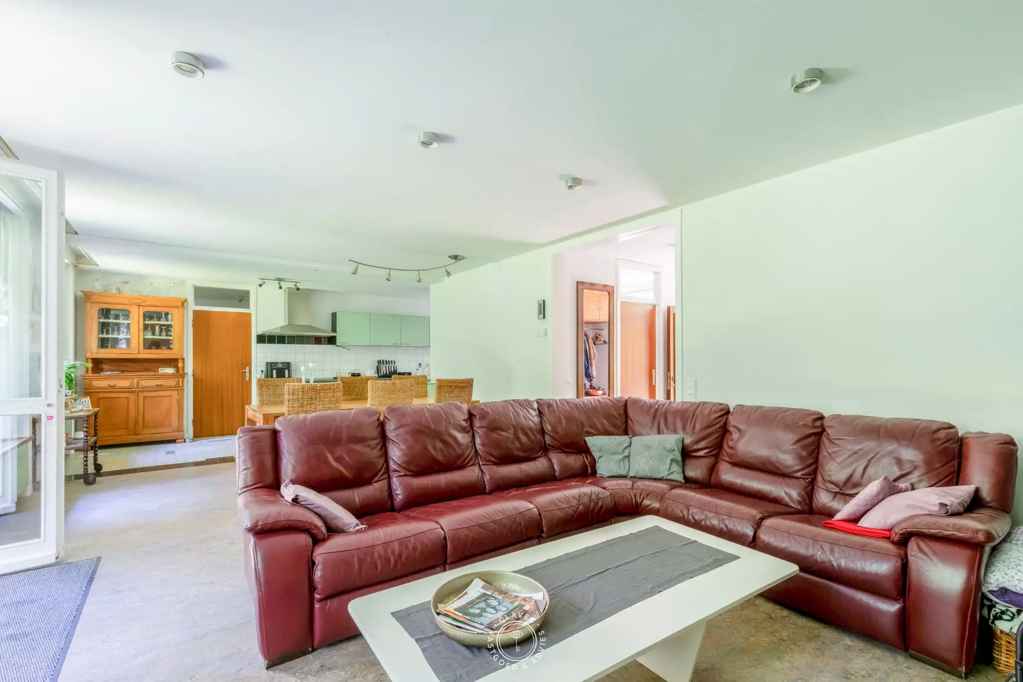 Potentiële parel om betoverend te wonen foto 6