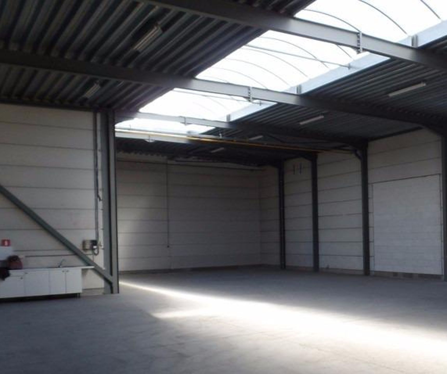 Opslagruimte/werkplaats te huur in Borgerhout foto 4