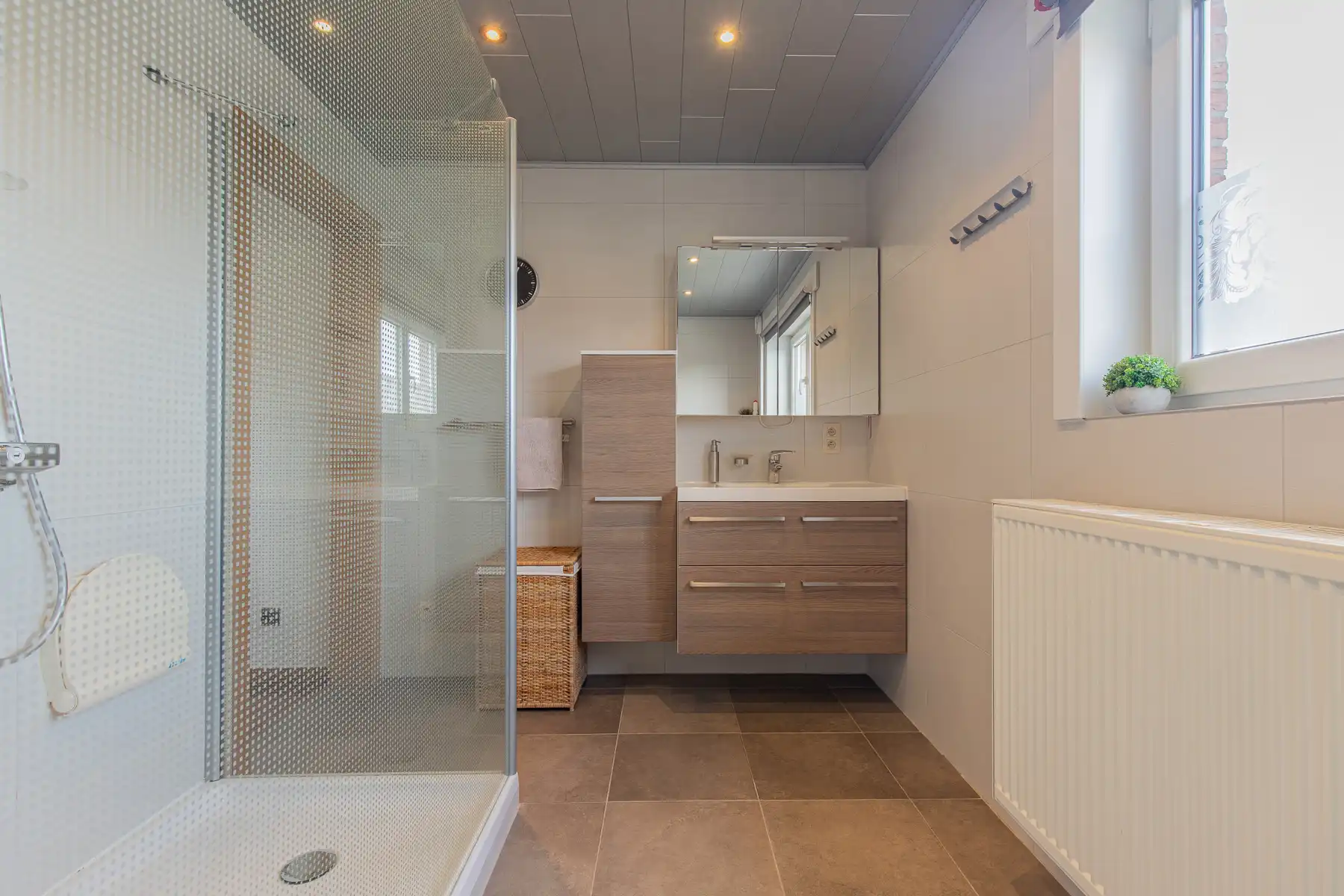 Instapklare woning op centrale ligging foto 8