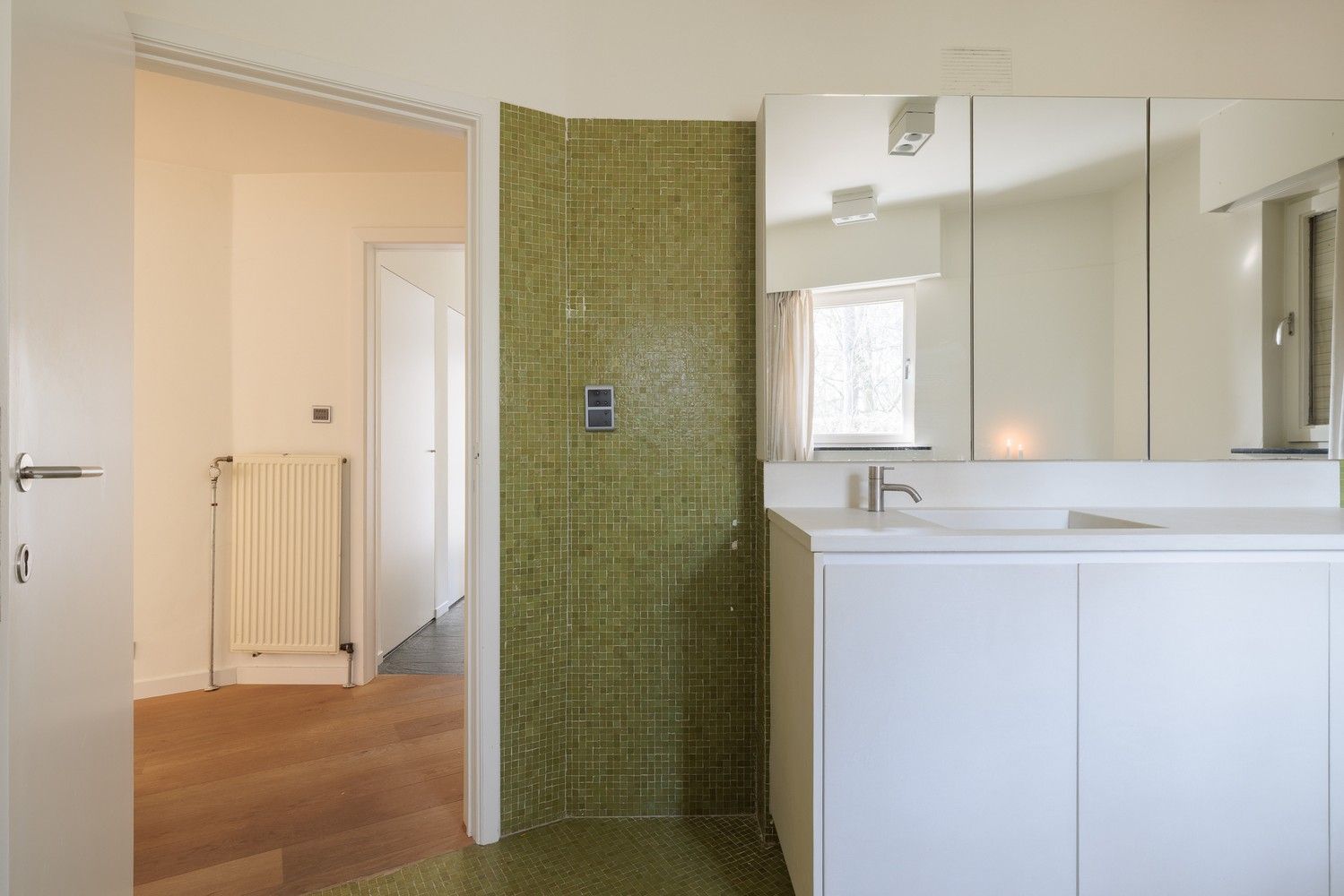 Architecturale woning op een perceel van ca. 6.395 m² foto 22