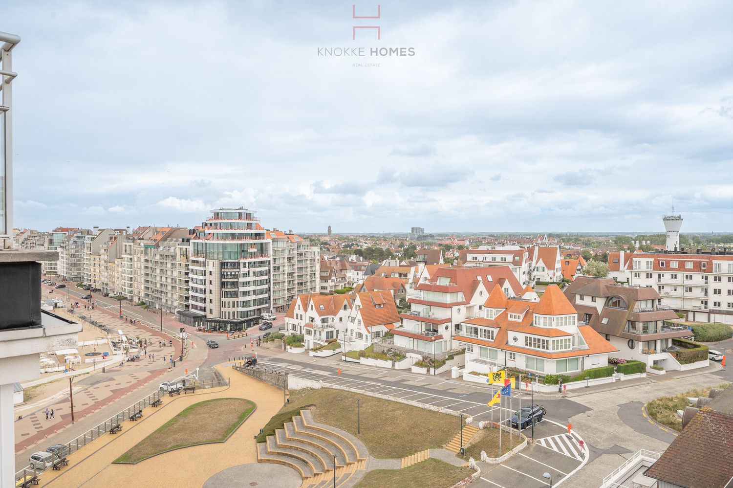 Lichtrijk, comfortabel en aangenaam duplex appartement met prachtig uitzicht op enkele meters van de zee in Duinbergen. foto 5