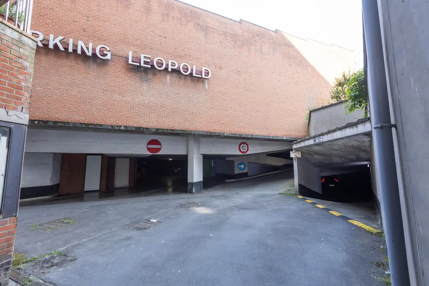 PARKING LEOPOLD STPL K77 foto 3