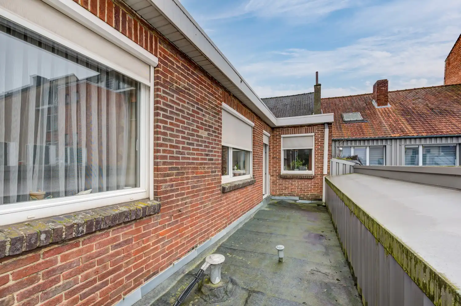 HANDELSPAND MET BOVENLIGGEND APPARTEMENT EN TUIN IN CENTRUM LANAKEN foto 33