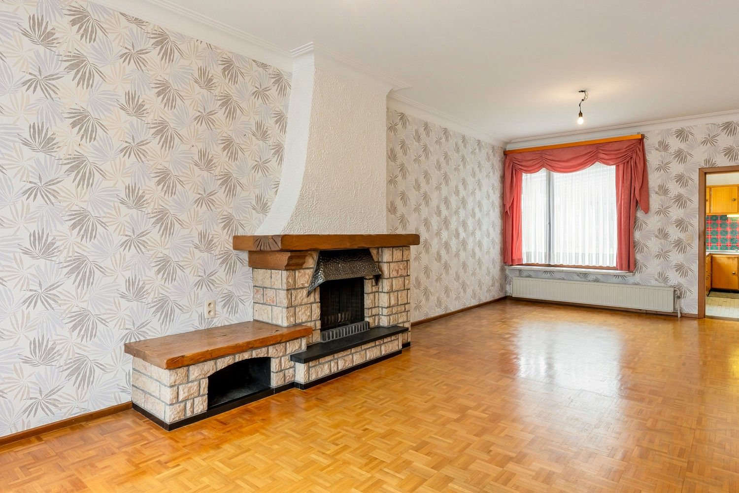 Gesloten bebouwing 219m² met naastliggend bouwgrond 231m² foto 10