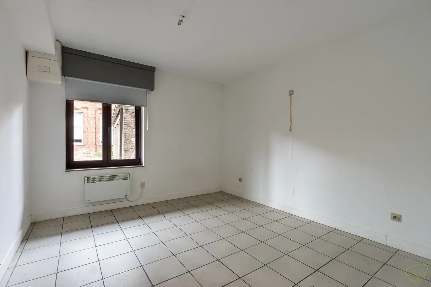 Ruim gelijkvloersappartement met private garage in de Kaaistraat! foto 22
