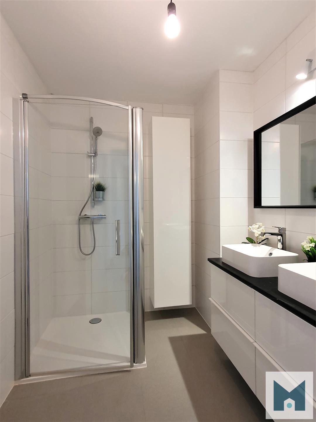 Ruim, modern appartement met 3 slpks te Buggenhout! foto 12
