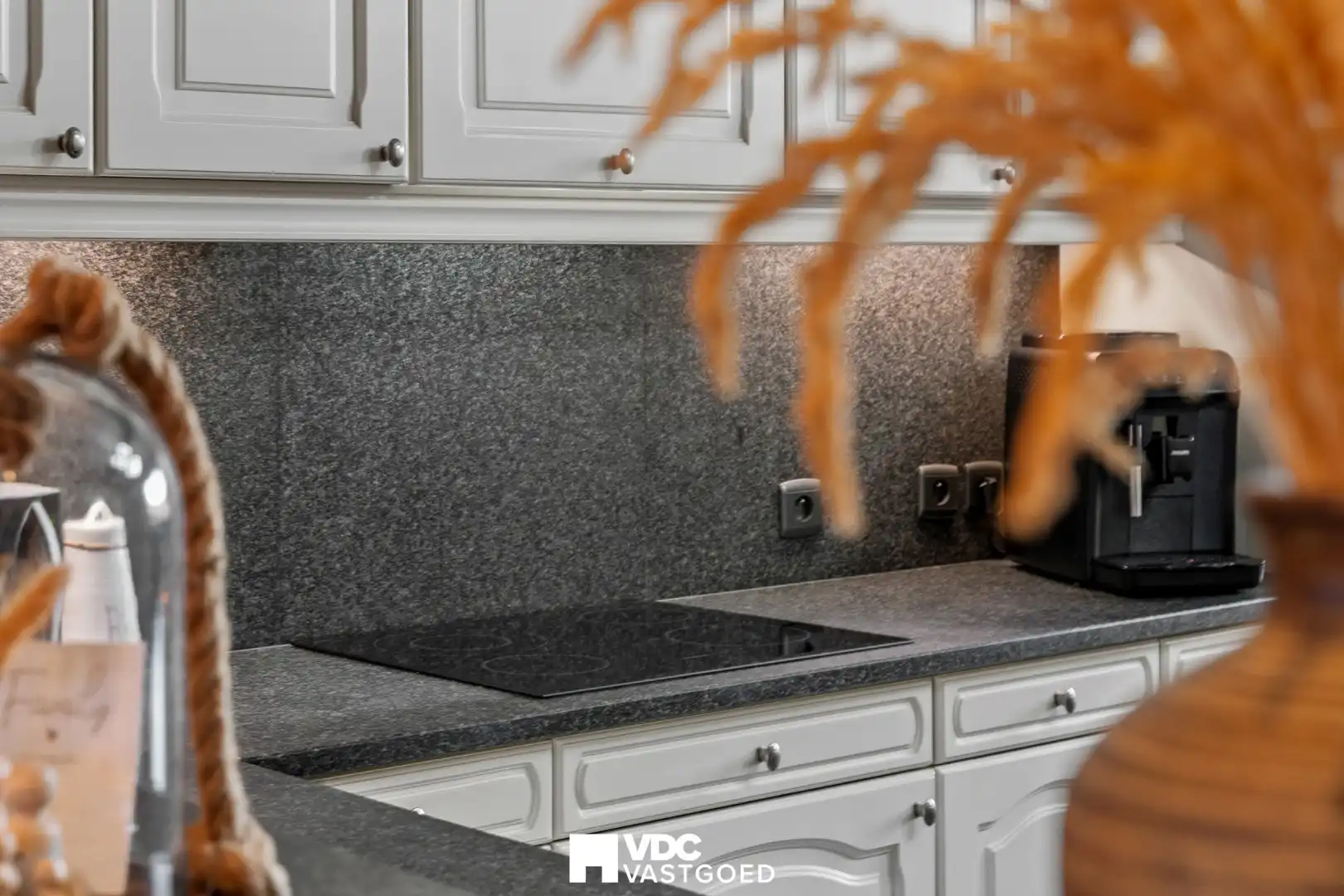 Instapklare, energiezuinige gezinswoning met tuin, veranda en polyvalente zolder (mogelijkheid tot studio) foto 14