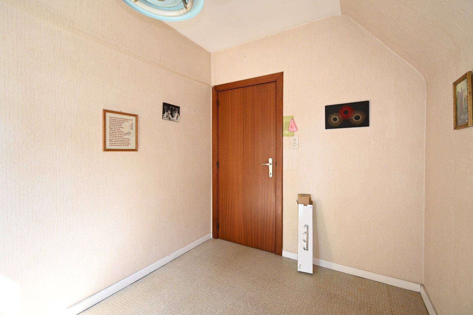 Alleenstaande woning met garage en tuin  foto 23