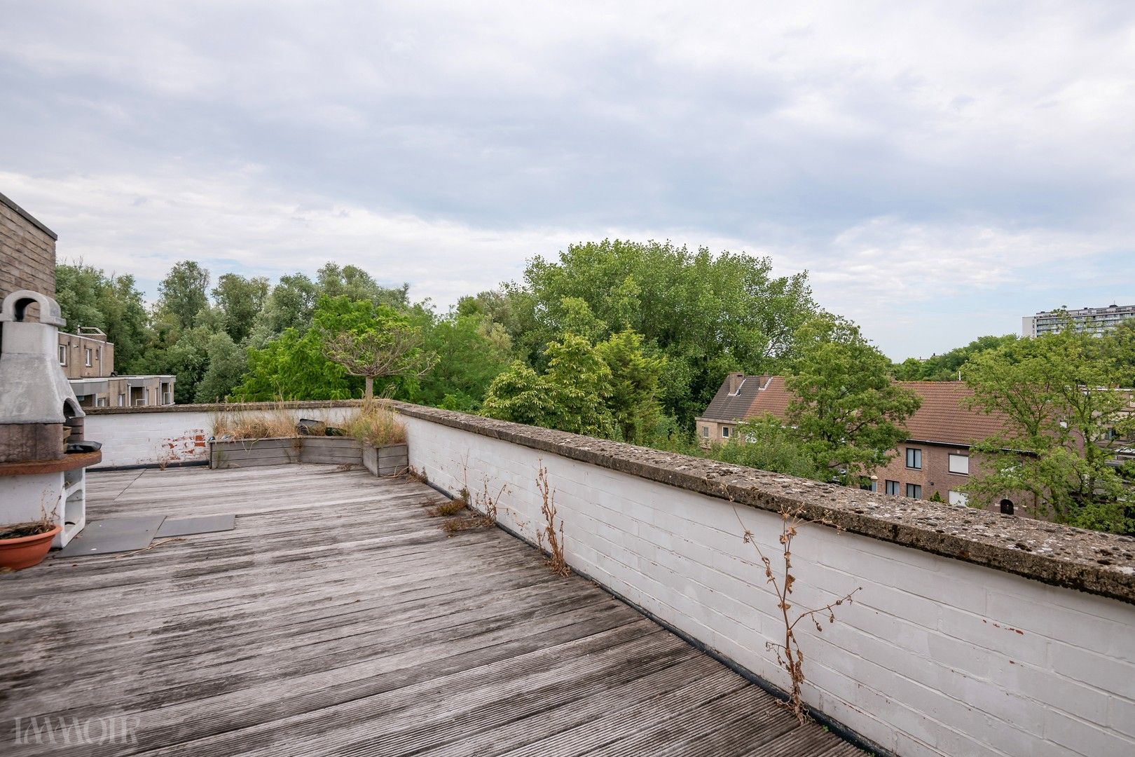 Instapklaar dakappartement met terras en panoramisch zicht in Merksem foto 18
