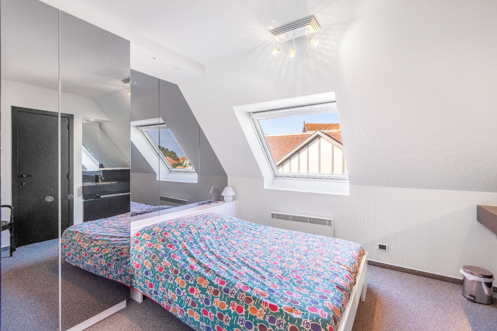 Uniek gelegen appartement (plateau) in een villa residentie met weidse zichten op enkele passen van het Albertplein en de Zeedijk.  foto 16