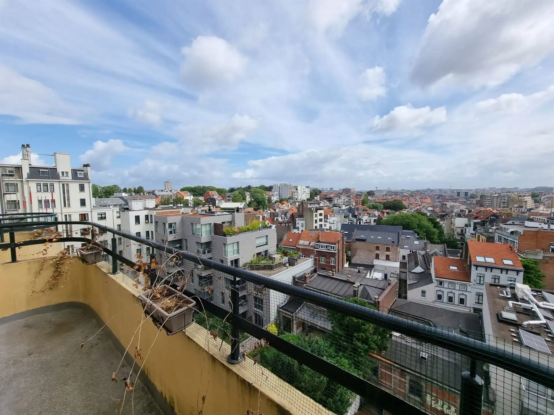 Kamer in een gedeelde woning in een appartement met terras foto 8