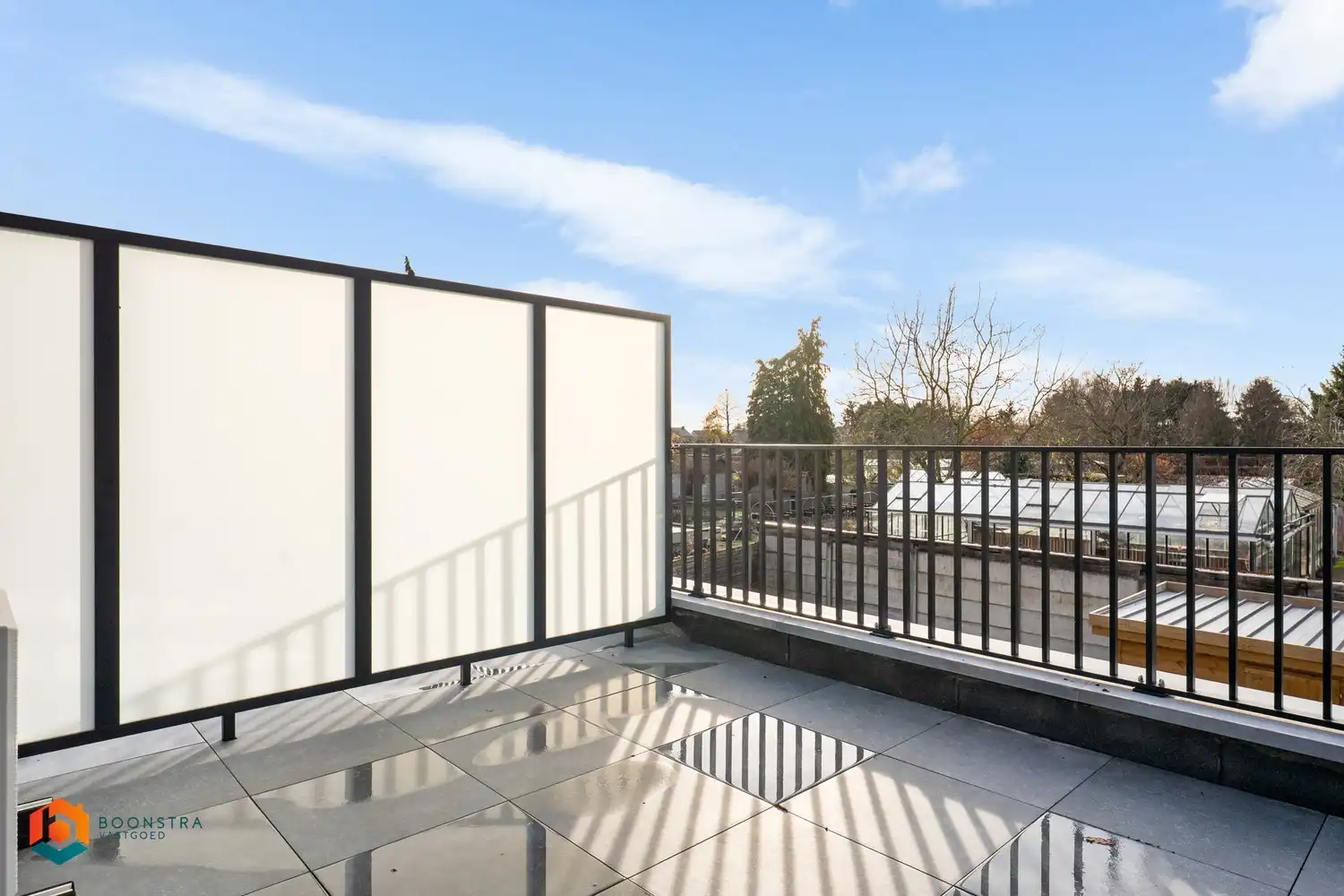 BEN app. met 1 slpkr en ruim terras foto 8