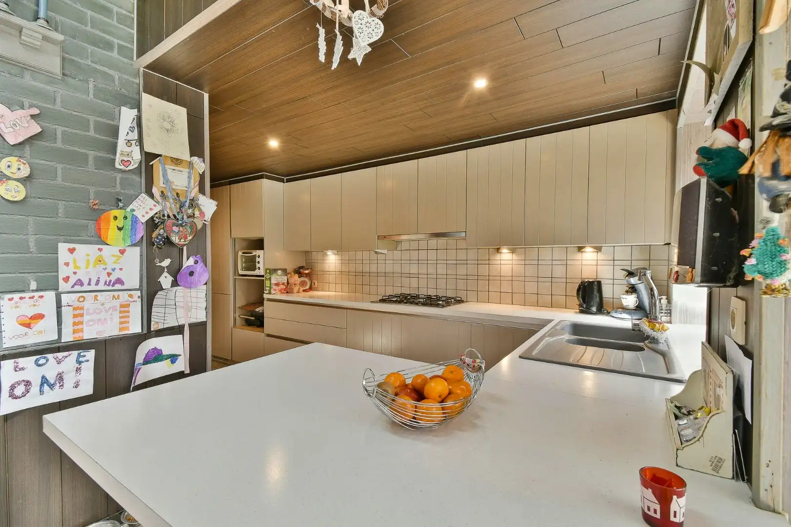Woning met drie slaapkamers, garage en zonnige tuin foto 8