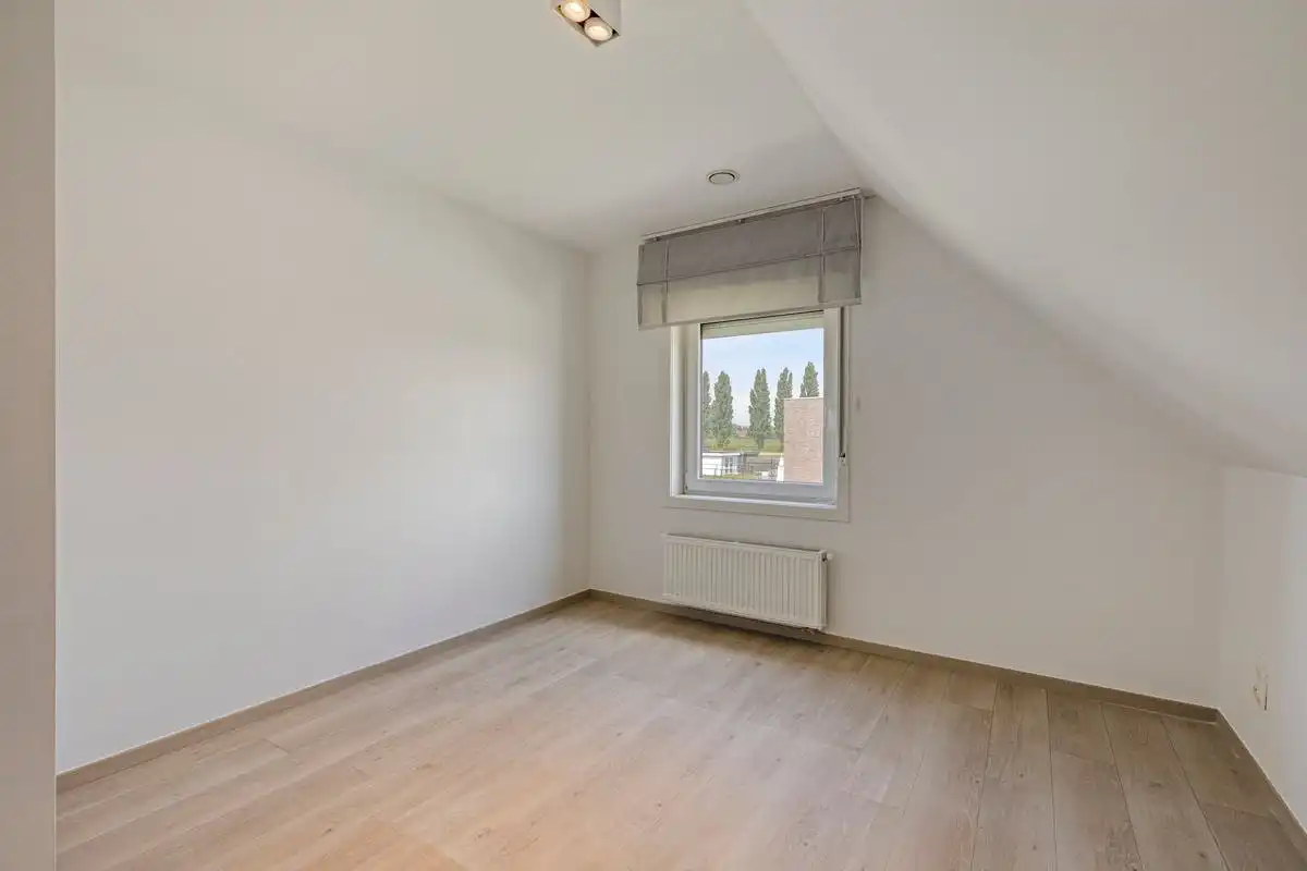 Lichtrijke gezinswoning met 3 slaapkamers te koop in Kuurne! foto 17