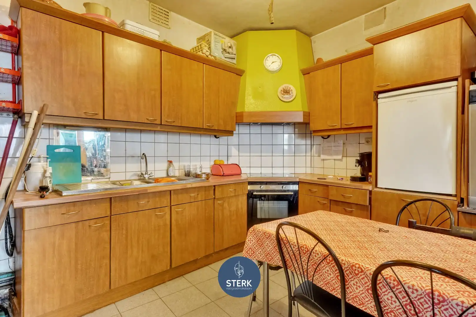 TE RENOVEREN WONING IN HET CENTRUM VAN MAASMECHELEN !  foto 7