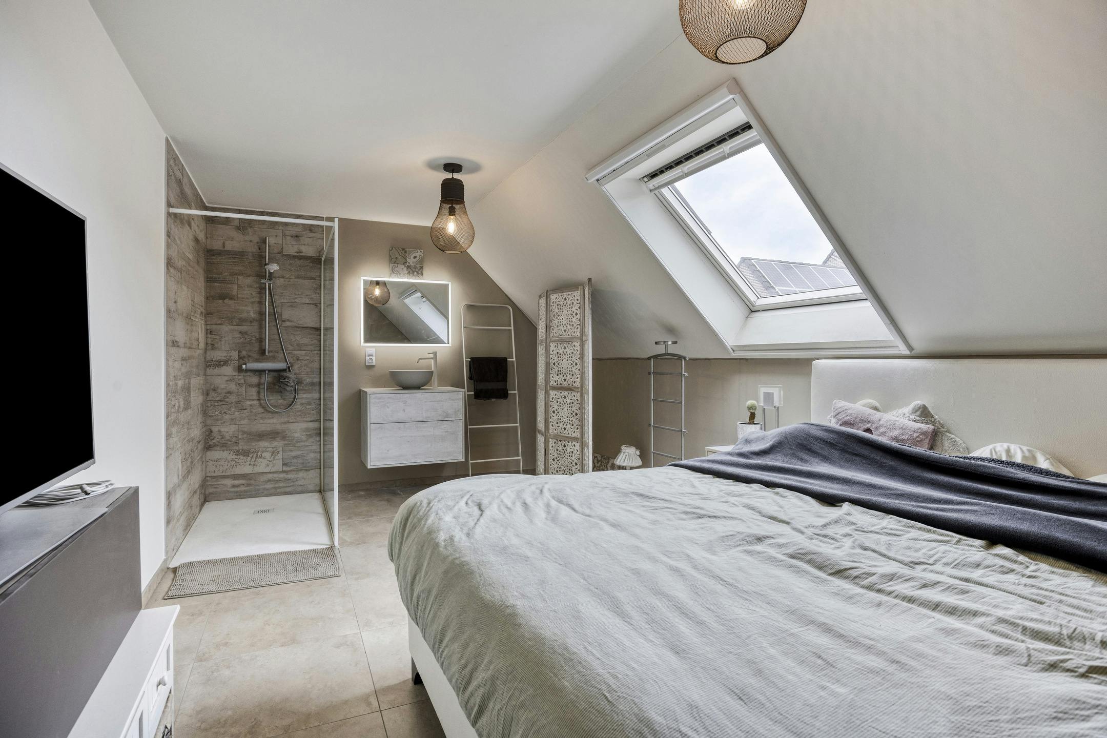 Lichtrijke gezinswoning met 4 slaapkamers te koop in Lauwe! foto 10