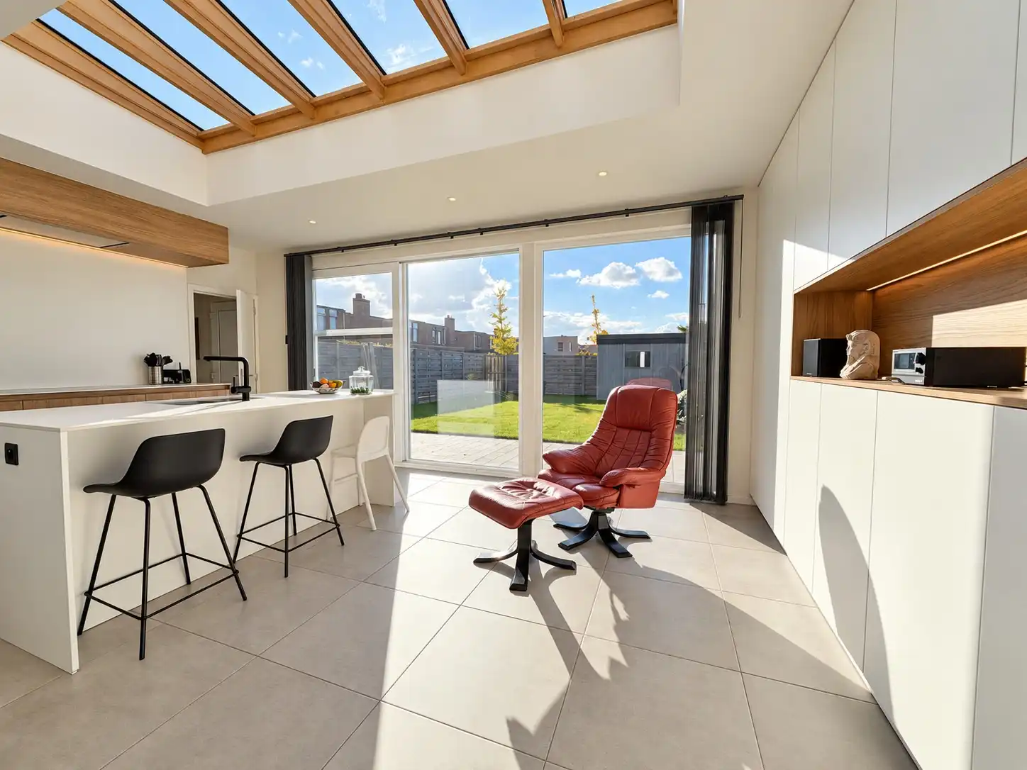 Totaalrenovatie met 3 slaapkamers, zonnige tuin en EPC B foto 2