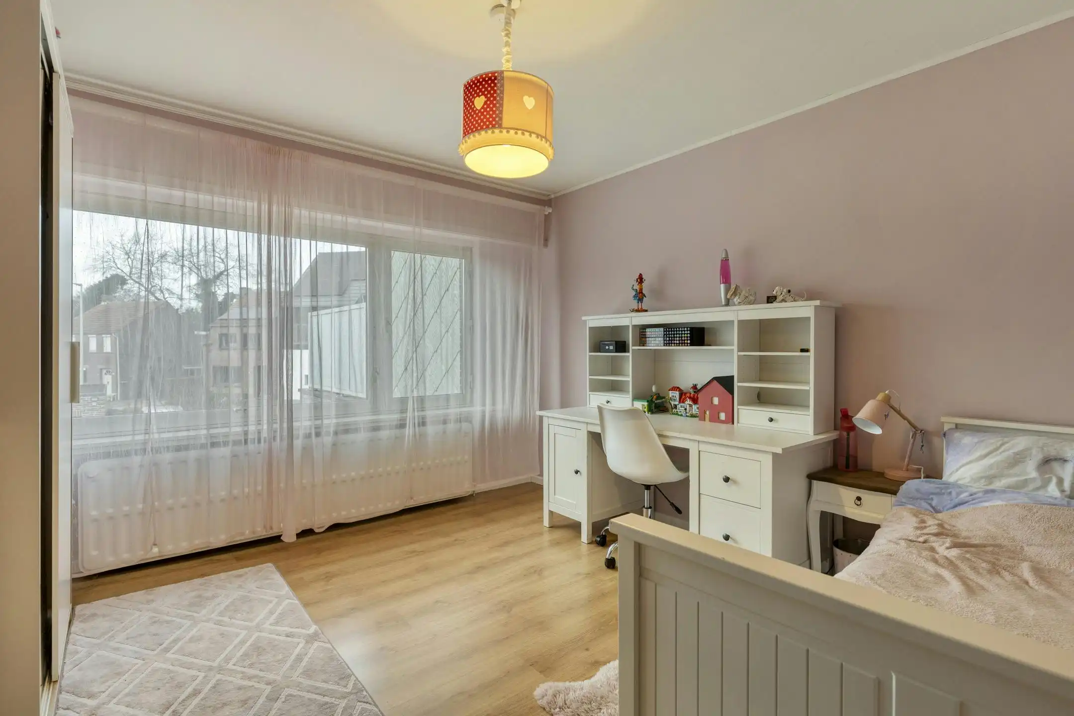 Instapklare woning in Kalmthout met 5 slaapkamers te koop. foto 15