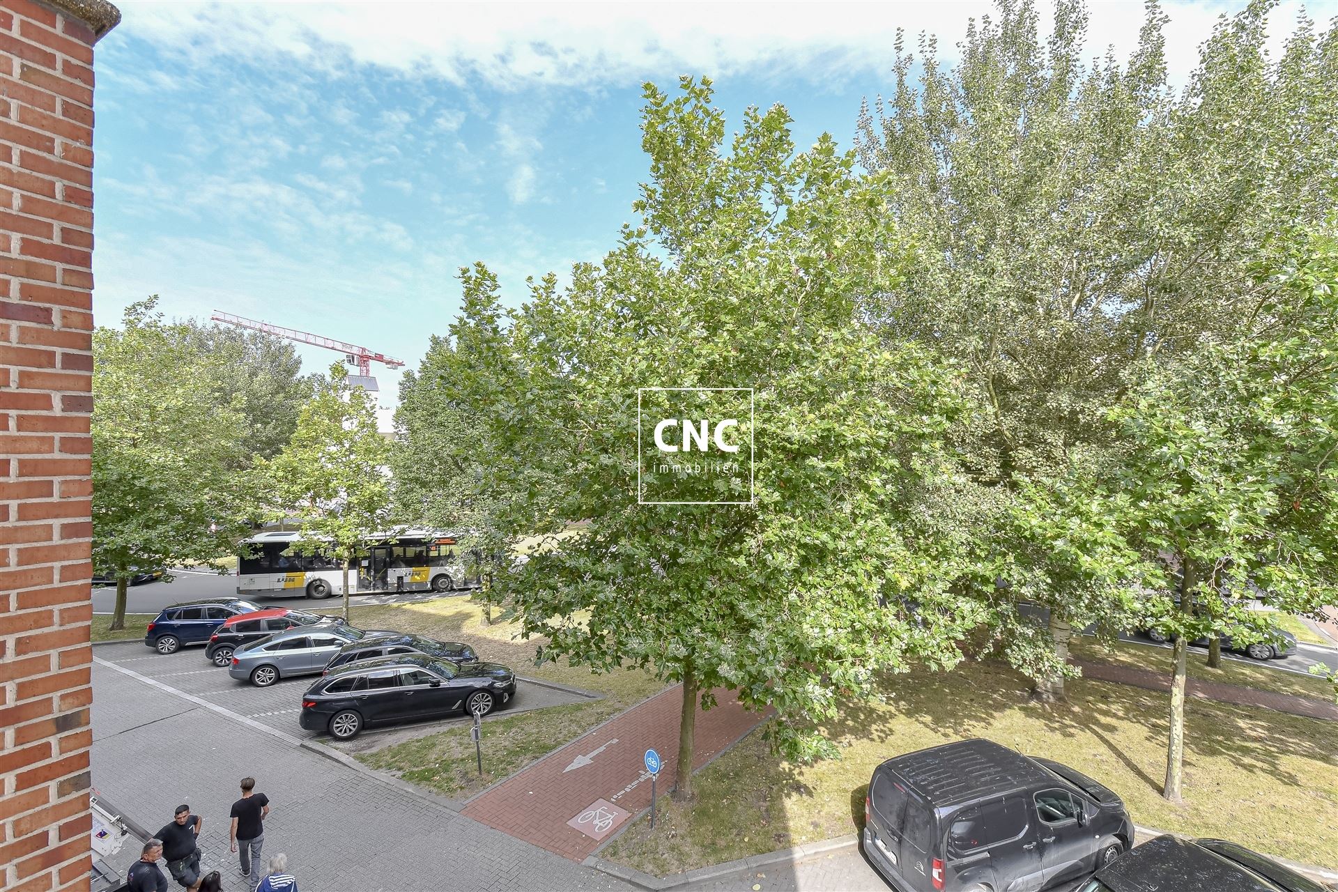 Instapklaar appartement met open zicht-Maurice Lippensplein
 foto 11