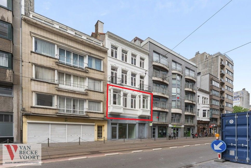 Moderne appartement in authentiek herenhuis foto 9