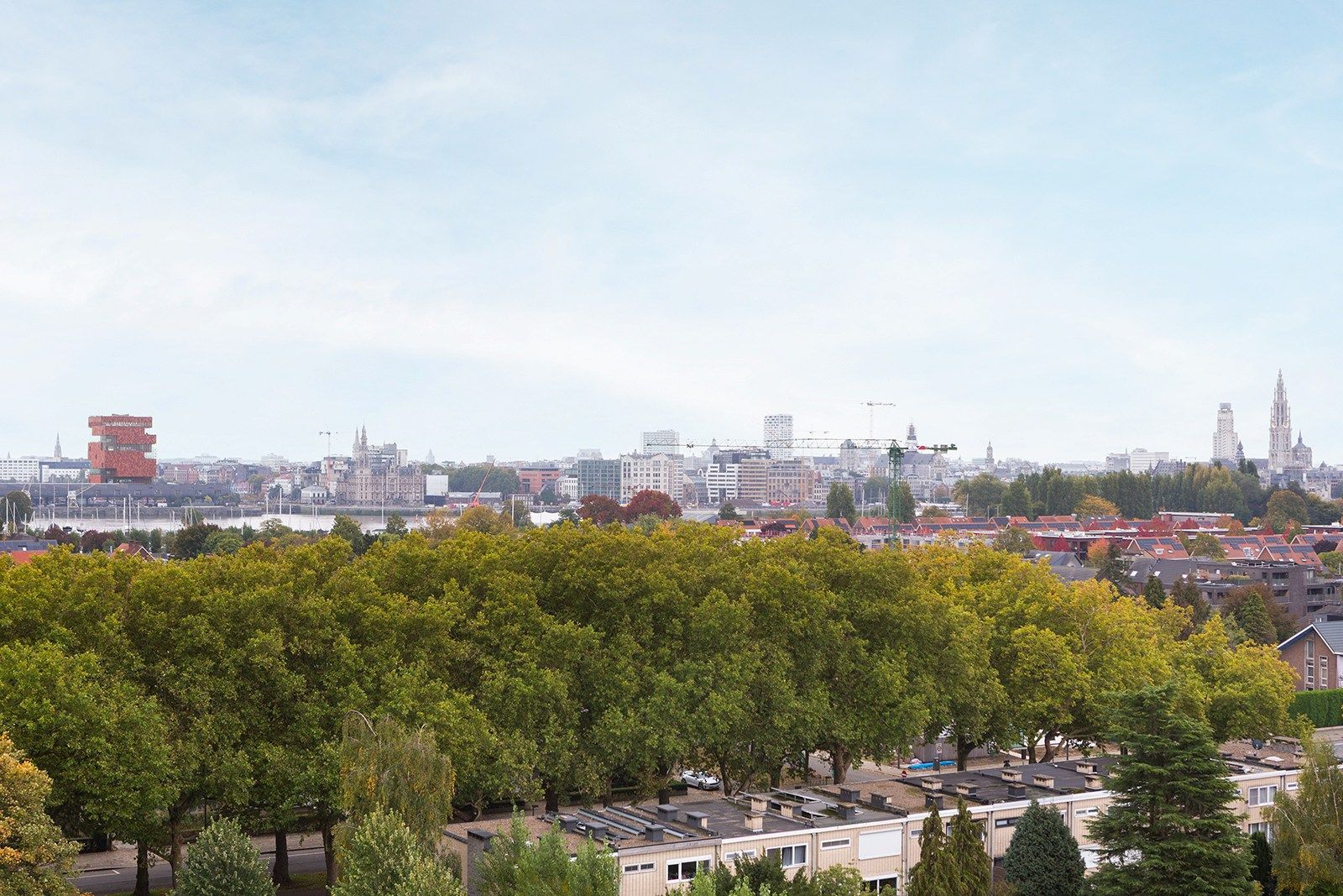 Instapklaar hoekappartement (150 m²) met veel lichtinval op de zevende verdieping foto 21