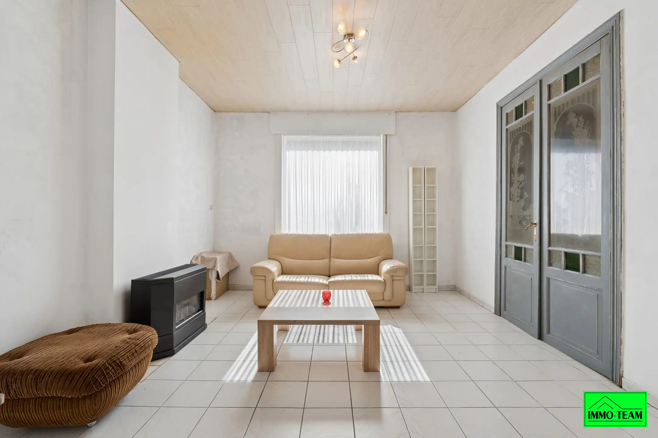 Deels gerenoveerde gezinswoning met potentieel  foto 2