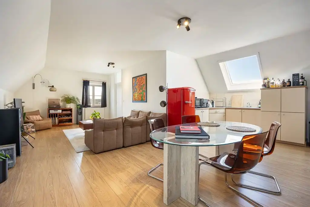 karaktervolle villa met zonnige tuin en zwembad foto 21