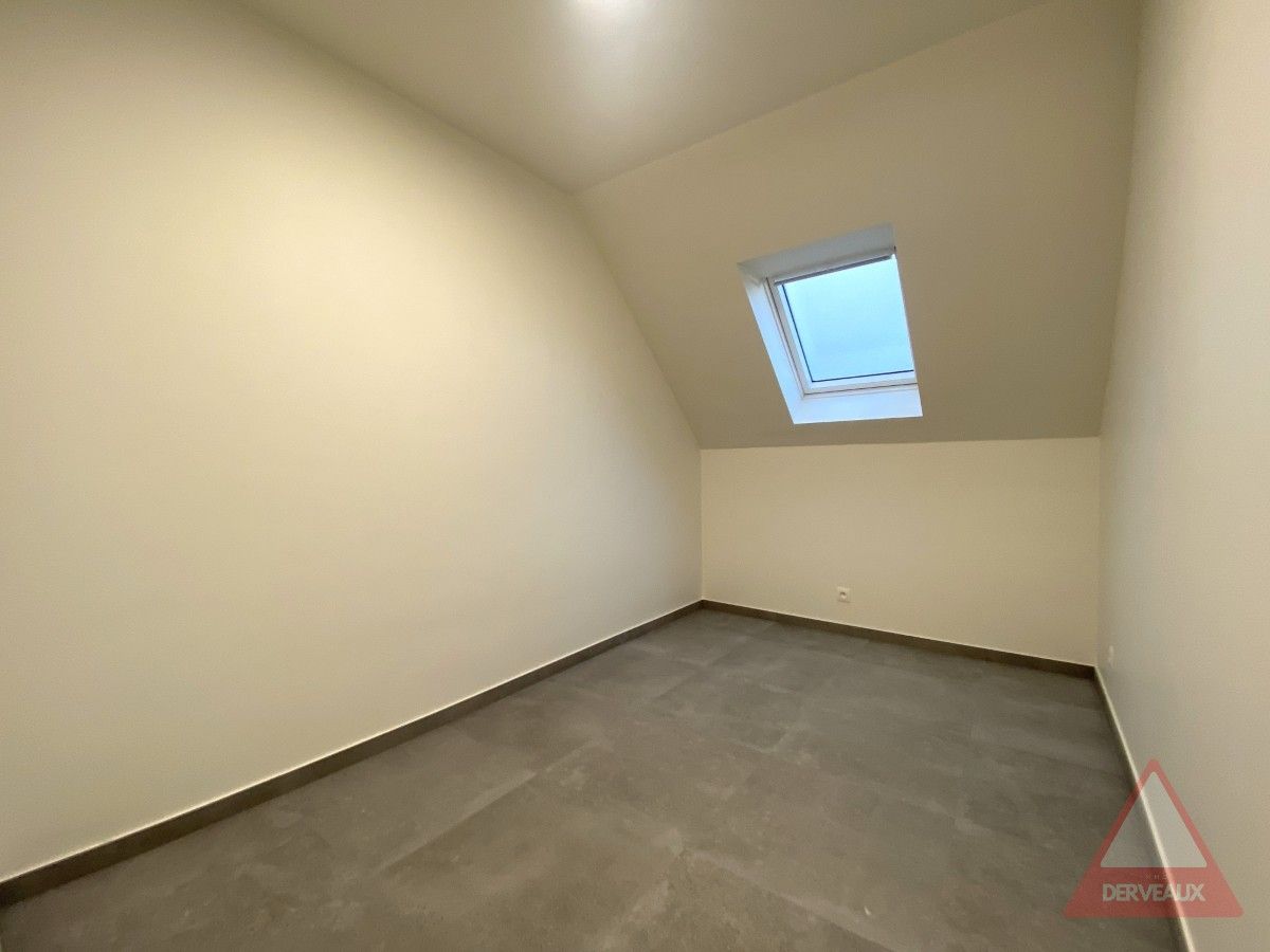 Zonnebeke – Nieuwbouwwoning met garage en 2 parkeerplaatsen foto 8