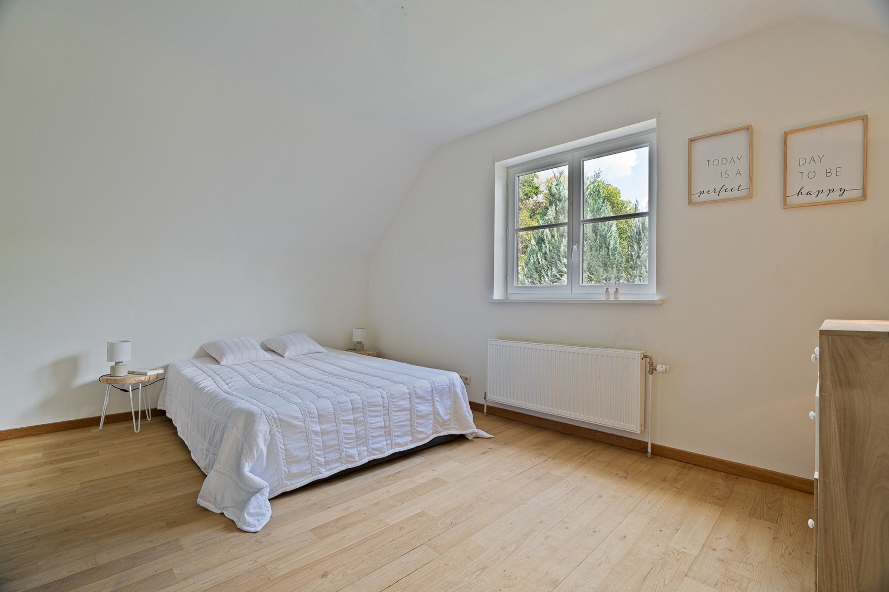 Gezinswoning / huis te koop – 4 slaapkamers, 182 m² – gerenoveerde badkamers, natuursteen & tuin – 10 are – Bois de Strihoux foto 14
