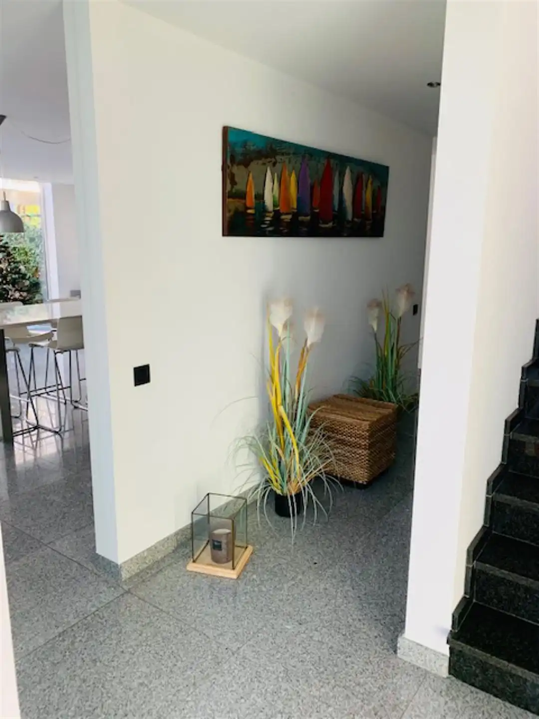 Moderne halfopen woning met 3 slaapkamers foto 12