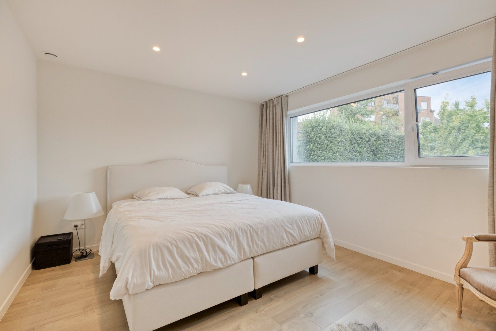 ENERGIEZUINIGE-INSTAPKLARE woning met GARAGE foto 5